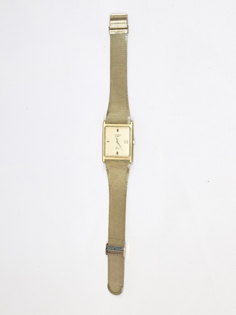 Vintage Longines-Wittnauer St. Moritz — Swiss Quartz Dress Watch, Gold-Tone - Picture 4 of 6